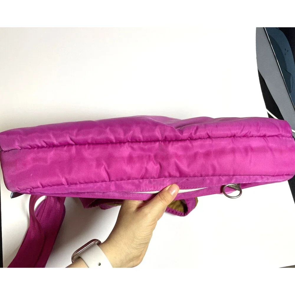 Hellolulu Pink 13 inch Laptop Shoulder / Messenger Bag